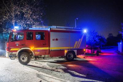 Wendlingen: Herrenloses Boot auf dem Neckar loest grossen Sucheinsatz aus